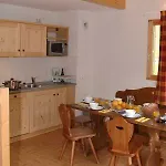 Odalys Les De L'arvan Ii 3* Saint-Sorlin-dʼArves
