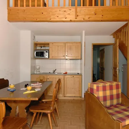 Odalys Les De L'arvan Ii 3* Saint-Sorlin-dʼArves